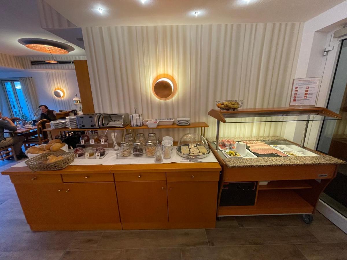 Hotel-Gasthof Huettensteinach ゾンネベルク エクステリア 写真