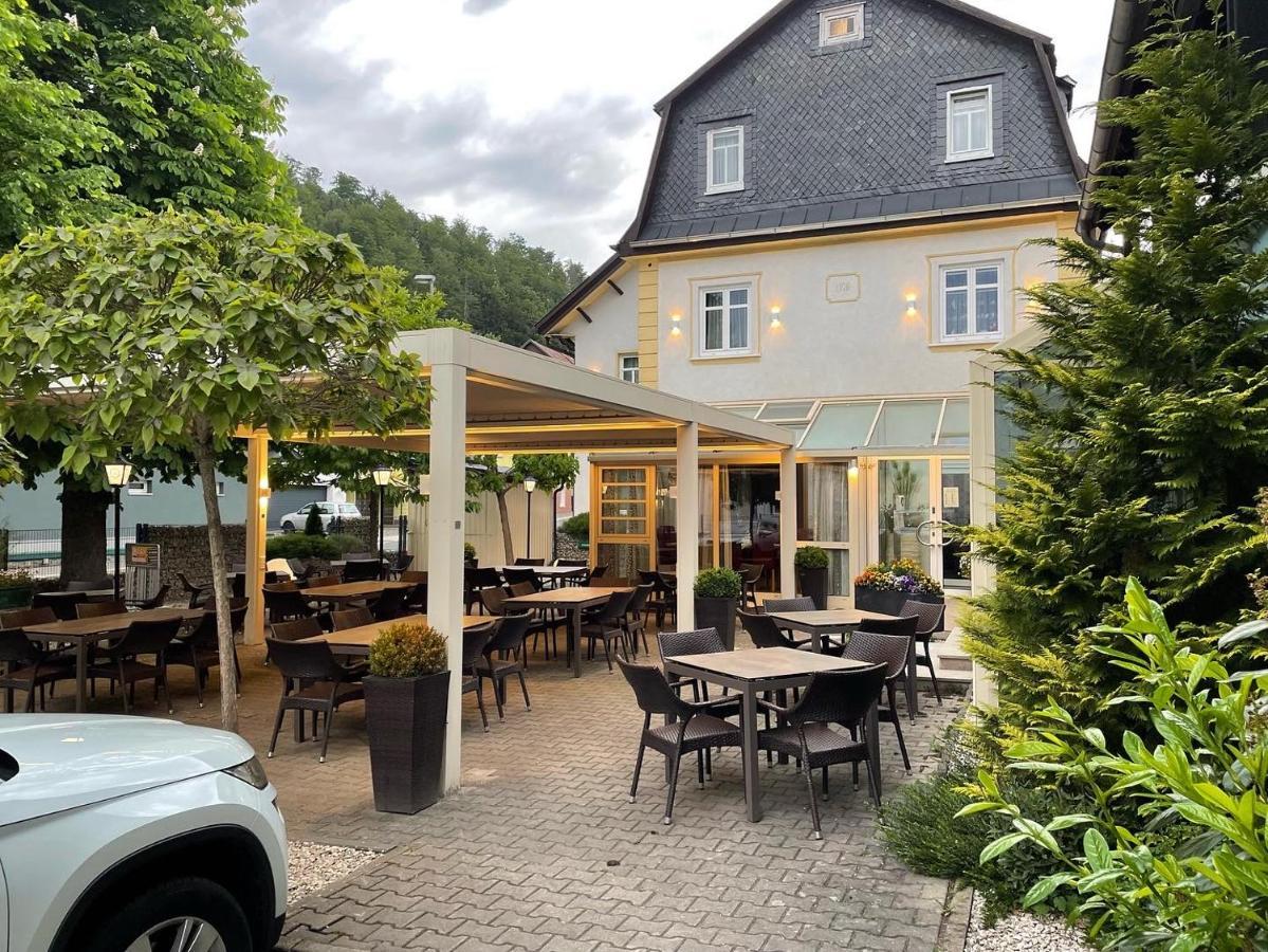 Hotel-Gasthof Huettensteinach ゾンネベルク エクステリア 写真