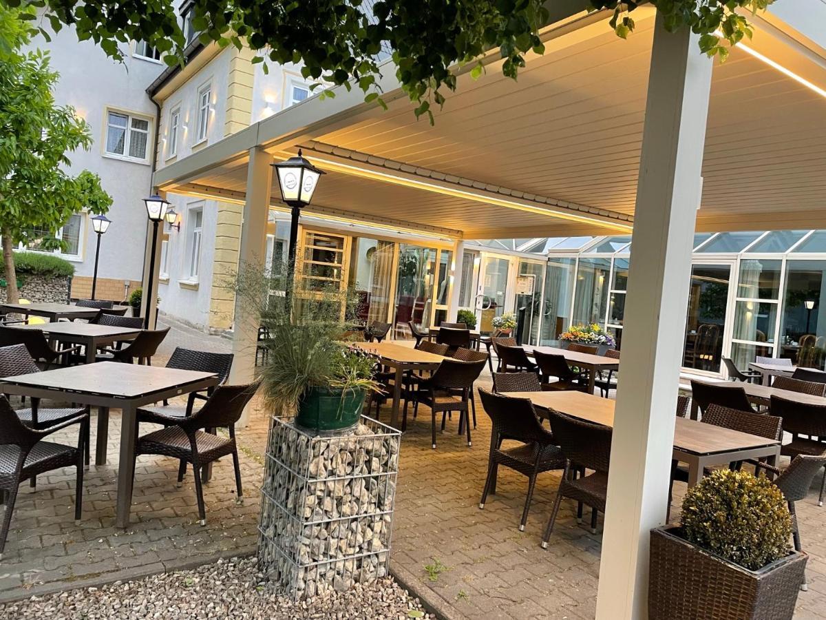 Hotel-Gasthof Huettensteinach ゾンネベルク エクステリア 写真