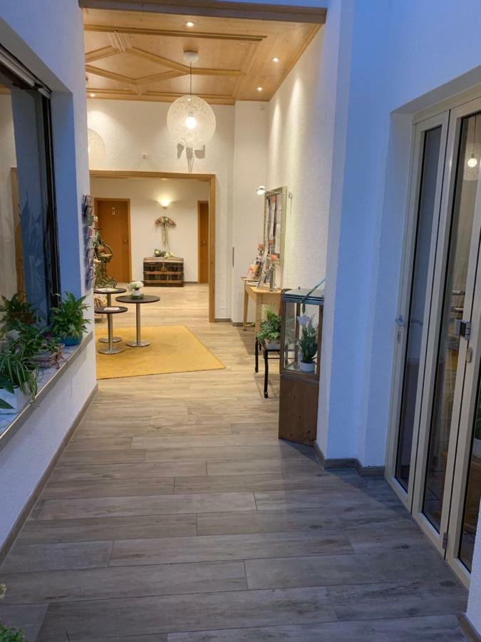 Hotel-Gasthof Huettensteinach ゾンネベルク エクステリア 写真